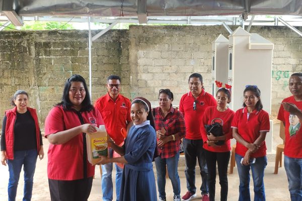 Hari Ibu dan HUT NTT: PDIP TTU Hadirkan Kebahagiaan Natal di Panti Asuhan Sta. Giana Bereta