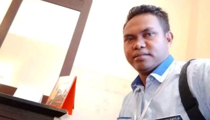 Pemberhentian Tidak Dengan Hormat Kompol Cosmas Kaju Gae Perlu Ditinjau Ulang