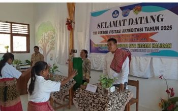 gema-gong-dan-likurai-sambut-tim-asesor-akreditasi-di-sma-negeri-halioan