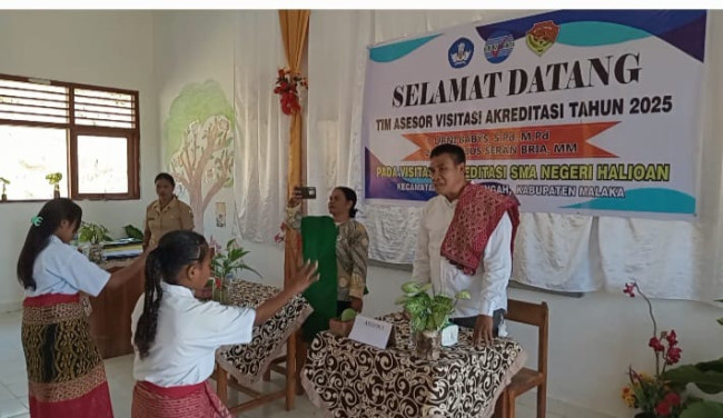 gema-gong-dan-likurai-sambut-tim-asesor-akreditasi-di-sma-negeri-halioan