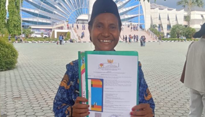 Dari Lontar ke Ruang Kelas: Perjalanan Sunyi Monika S. Molo, S.Pd Menuju PPPK Tahap II NTT