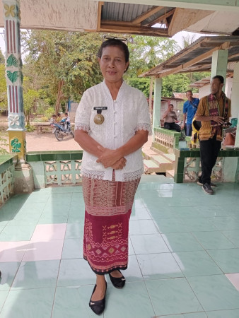 Semangat Membara! Desa Kusa Sambut Meriah Kunjungan Ketua TP PKK NTT 1 semangat-membara-desa-kusa-sambut-meriah-kunjungan-ketua-tp-pkk-ntt