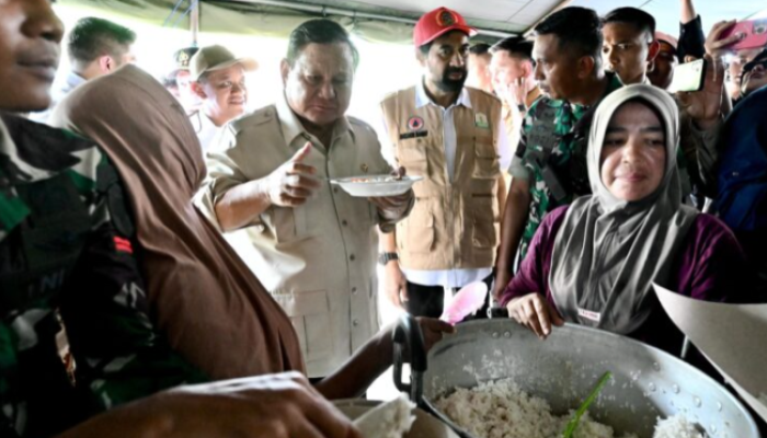 Presiden Prabowo Sambangi Tenda Pengungsian Bireuen: Dengarkan Suara Warga dan Pastikan Bantuan Tepat Sasaran