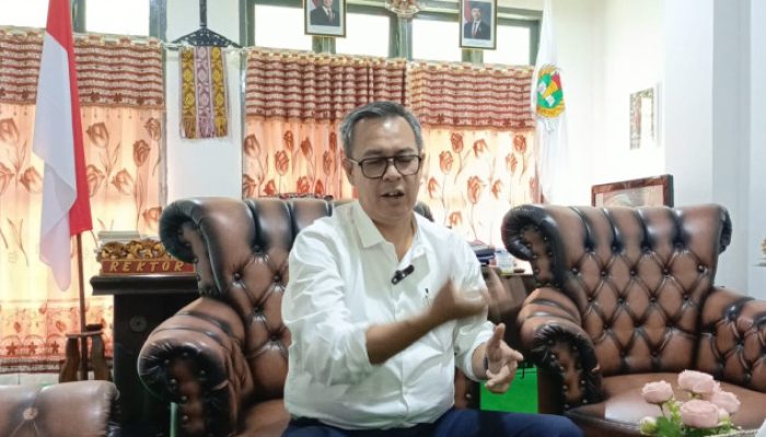 400 Mahasiswa Terima KIP Kuliah, Rektor UPG 1945 NTT Buka Akses Pendidikan Bagi Yang Kurang Mampu