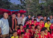 Di Bawah Langit Neofnuti, SSB Laenmanen Mengangkat Trofi IMADAR Cup I, Gol Pertama Berhadiah Rp500 Ribu dari Adv. Melkianus Conterius Seran