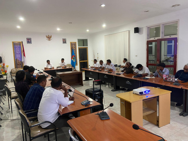 Audiensi Koalisi Masyarakat Sipil, Desak Pemda Sumba Timur Segera Terbitkan SK Penghentian Tambang Emas Ilegal di Wanggameti