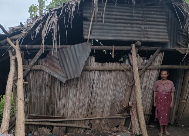 Di Balik Gubuk Sederhana, Tumbuh Harapan: Wakil Bupati Malaka Kunjungi Rumah Yosevina Abuk di Desa Biudukfoho