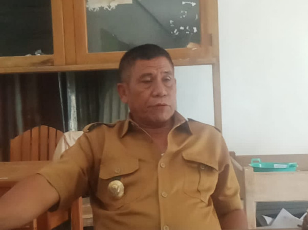 kades-weepangali-membantah-dugaan-pelayanan-buruk-klaim-layanan-1x24-jam