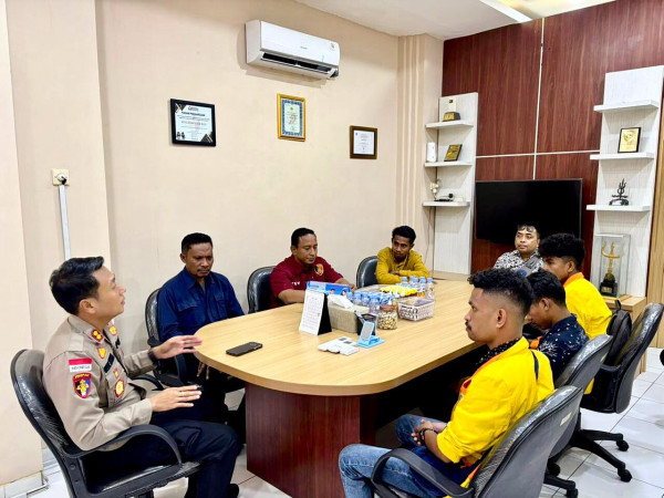 BEM STISIP Fajar Timur dan Polres Belu Bersinergi, Edukasi Masyarakat Soal KUHAP–KUHP Baru