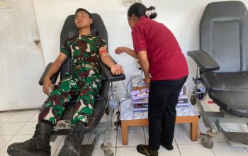 Aksi Luar Biasa Personel Pos Fatuha, Ulangi Donor Darah untuk Membantu Pasien Kekurangan Darah