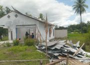 Gerak Cepat Pj Kades Antonius Seran Nahak, Rumah Warga Terdampak Angin di Dusun Lookmi Segera Ditangani