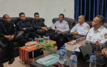Bawaslu Malaka Sambangi KPU, Bahas Pemetaan Dapil dan Peluang Penambahan Kursi DPRD