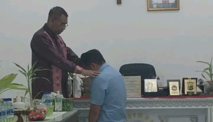 Yang Mulia Uskup Atambua dan Benny Chandradinata: Kamulah Sahabatku dalam Panggilan Pelayanan”