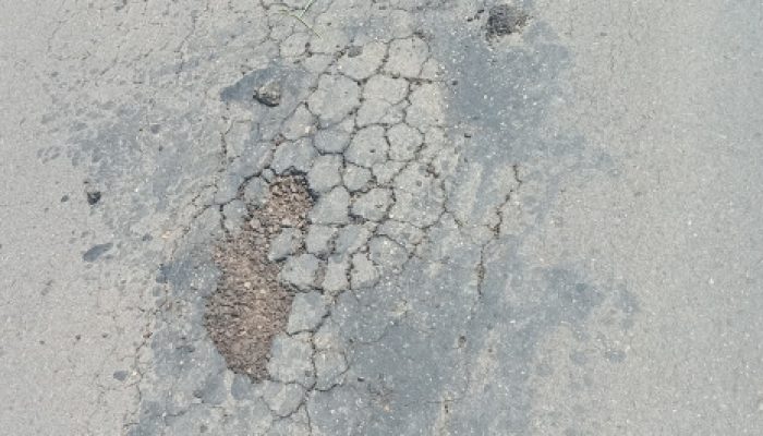 Proyek Miliaran Retak, Kadis PUPR Provinsi Belum Merespons Saat Dikonfirmasi