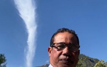 Wabup Johny Army Konay Pastikan Excavator Mulai Beroperasi Kamis Ini di Desa Lotas