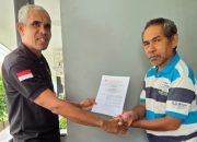 Tongkat Kepemimpinan Beralih, Cyriakus Kiik Emban Mandat Baru Pimpin DPC LPRI Malaka