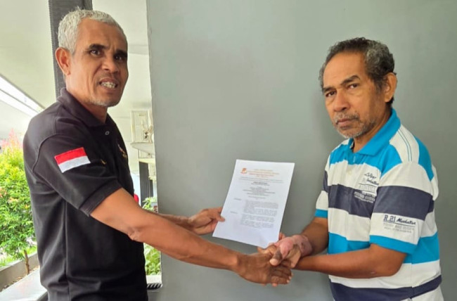 Tongkat Kepemimpinan Beralih, Cyriakus Kiik Emban Mandat Baru Pimpin DPC LPRI Malaka