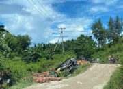 Jalan Kolbano Rusak Parah, Truk Terbalik Nyaris Masuk Jurang — Benny Chandradinata Desak Perbaikan Segera