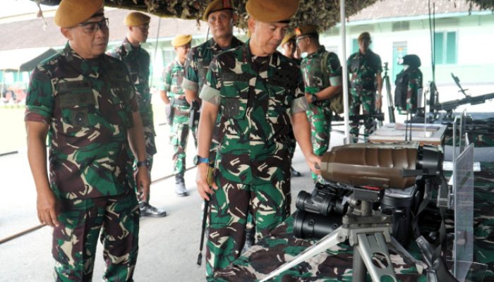 Danpussen Armed Turun Langsung ke Yonarmed 11 Kostrad, Tegaskan Disiplin dan Kesiapan Prajurit