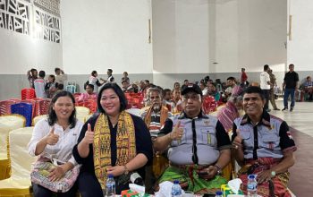 Bupati TTU Tunjukkan Sisi Humanis di Malaka: Akrab, Hangat, dan Menyatu dalam Pelantikan Beta Timor Malaka 4 Bupati TTU Tunjukkan Sisi Humanis di Malaka: Akrab, Hangat, dan Menyatu dalam Pelantikan Beta Timor Malaka