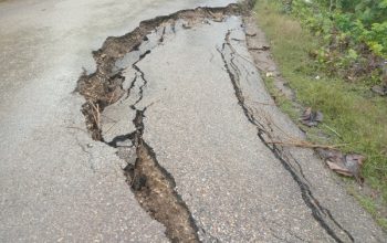 Breaking news : Jalan Sanleo Nyaris Ambruk, Jalur Malaka–Belu Terancam Putus