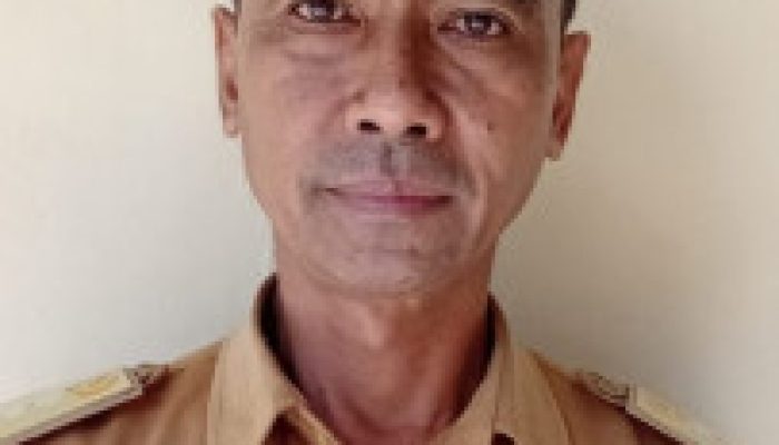 Semarak HUT ke-81 RI, Camat Kokbaun Ajak Masyarakat Meriahkan Berbagai Perlombaan dan Gotong Royong