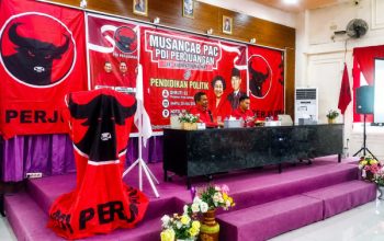 PDI Perjuangan Soroti Keadilan Anggaran, Yunus H Takandewa: Dana Desa Jangan Dipotong, Itu Hak Rakyat 4 PDI Perjuangan Soroti Keadilan Anggaran, Yunus H Takandewa: Dana Desa Jangan Dipotong, Itu Hak Rakyat