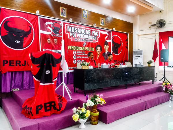 PDI Perjuangan Soroti Keadilan Anggaran, Yunus H Takandewa: Dana Desa Jangan Dipotong, Itu Hak Rakyat