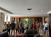 Langkah Awal Nahkoda Baru PMKRI, Christian Rettob Bersama DPC PMKRI Ruteng Temui Bupati Manggarai Perkuat Kolaborasi Masa Depan 10 Langkah Awal Nahkoda Baru PMKRI, Christian Rettob Bersama DPC PMKRI Ruteng Temui Bupati Manggarai Perkuat Kolaborasi Masa Depan