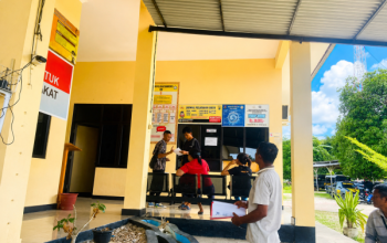 Daftar SKCK dari Rumah, Tinggal Ambil di Polres: Warga Puji Inovasi Layanan Online AKBP Riki Ganjar Gumilar 3 Daftar SKCK dari Rumah, Tinggal Ambil di Polres: Warga Puji Inovasi Layanan Online AKBP Riki Ganjar Gumilar