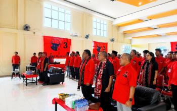 Andreas Hugo Pereira: Saatnya Kader Muda PDI Perjuangan Memimpin Malaka, Utamakan Putra Daerah yang Tinggal dan Mengabdi di Malaka 4 Andreas Hugo Pereira: Saatnya Kader Muda PDI Perjuangan Memimpin Malaka, Utamakan Putra Daerah yang Tinggal dan Mengabdi di Malaka