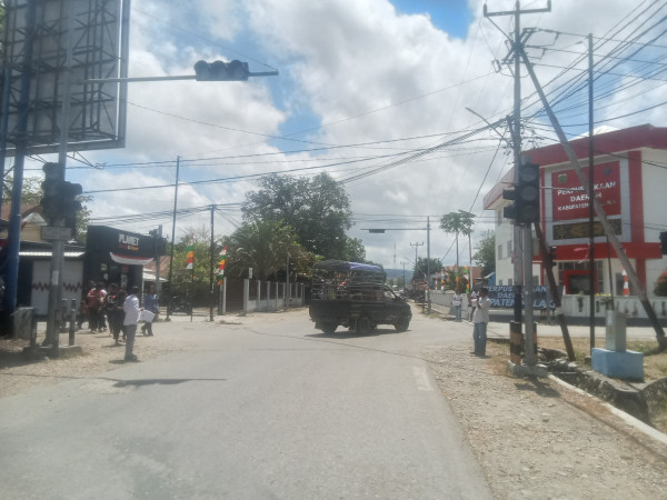 Seniman Malaka Turun ke Jalan, Musik dan Donasi Jadi Bahasa Solidaritas untuk Flores
