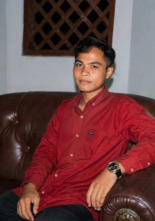 Gugatan Syarat Pendidikan Gibran Bergulir di MK, Advokat Muda Dominggus Ndun: Uji Legalitas Harus Dipisahkan dari Kepentingan Politik