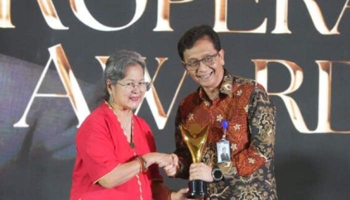 BPJS Kesehatan Raih Bakti Koperasi Pradana Nayaka, Perkuat Akses JKN Lewat Koperasi Merah Putih