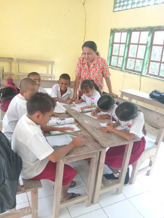 Ibu, Kapan Kami Dapat MBG, 68 Siswa Tudus Berharap Presiden Prabowo Mendengar